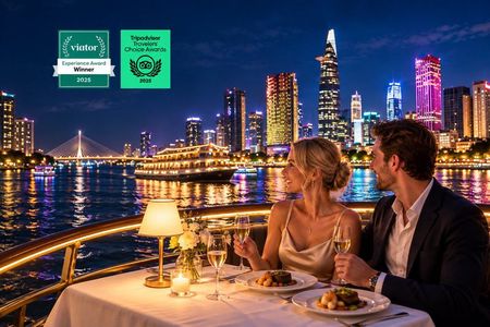 HCM City by Night: Dinner Cruise, Cyclo & Water Puppet Show
