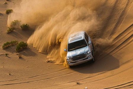 Private Dubai Red Dune Safari with 4x4 Dune Bashing & BBQ Dinner