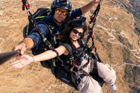 Marrakech Atlas Paragliding Over Agafay Desert with Lunch