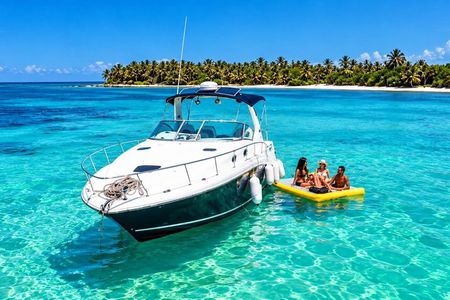 Private Yacht for Excursions in Punta Cana, Snorkeling and Booze