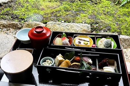Shojin Ryori & Hands-On Tea Ceremony in a Historic Kyoto Machiya