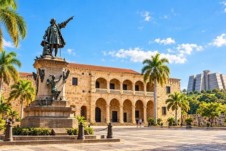 Santo Domingo Full-Day Tour: Colonial Zone & Los Tres Ojos
