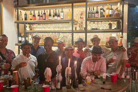 Panama City Casco Viejo Cocktail Class with Drinks