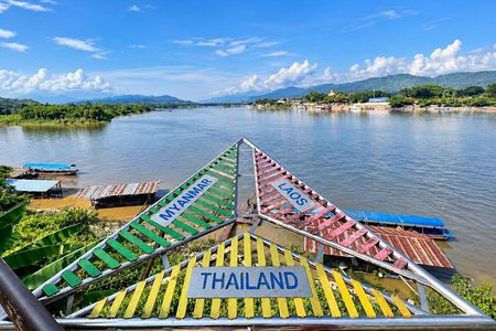 Chiang Rai: Golden Triangle & Mae Khong River Adventure