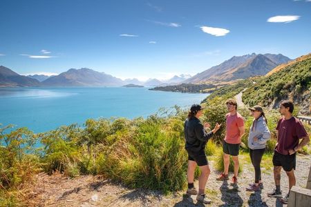 Private Tour - Glenorchy, Paradise and Farm Tour from Queenstown