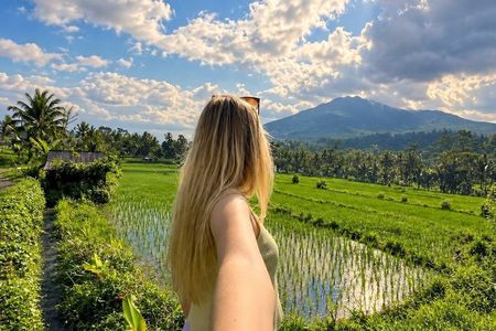 Sidemen Private Tour with Water Rafting and Gembleng Waterfall