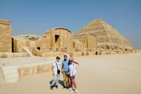Private Tour to Memphis Saqqara and Dahshur Pyramids from Cairo