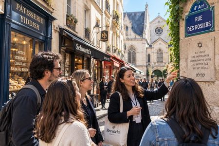 Paris Le Marais Food, Art & History Tour with 7 Tastings