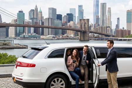 Private NYC VIP Limousine Tour with Expert Guide & Hotel Pickup
