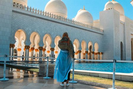 Abu Dhabi Half Day City Tour with Grand Mosque Express Entry