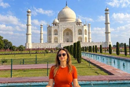 Delhi : Sunrise Taj Mahal & Elephant conservation - All Inclusive