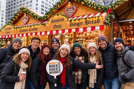 Chicago-Style Holiday Hike: Festive Food and Walking Tour