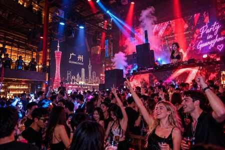 Guangzhou Nightlife Party Tour, Hottest Bars & Hidden Speakeasies