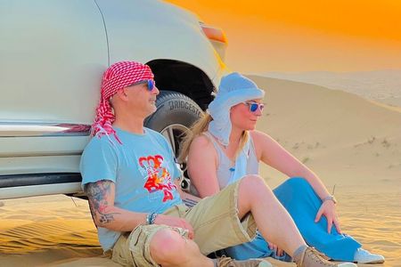 Desert Safari Dubai: Bbq Dinner, Live Shows & Camel Riding