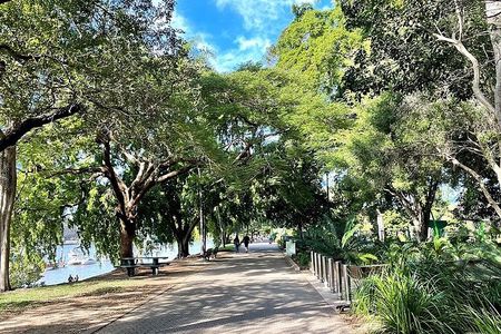 Brisbane Riverview Tour