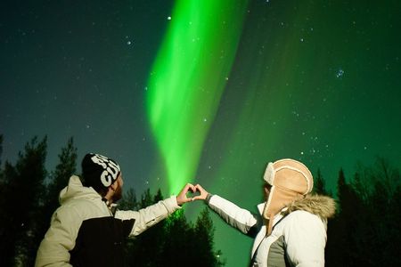 Rovaniemi : Guaranteed Northern Lights Tour with Photos