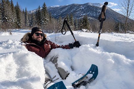 Glacier National Park – Snowshoe Tour (5-6 hours)