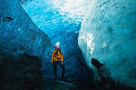Skaftafell: Blue Ice Cave & Glacier Hike on Vatnajökull