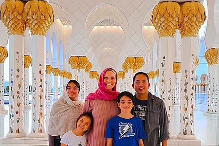 Abu Dhabi Private Layover Stopover City Tour with Flexible Timing