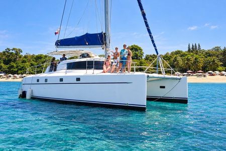 Puerto Plata Private Catamaran Cruise with BBQ Drinks and Snorkel