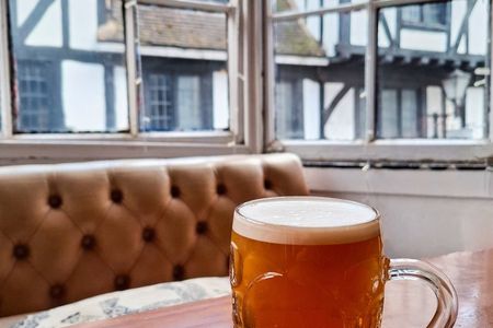 Quirky Pubs and Crooked Streets of York