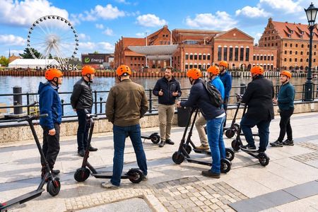 Gdańsk E-Scooter Tour: Full 3.5-Hour Guided Tour of Gdańsk