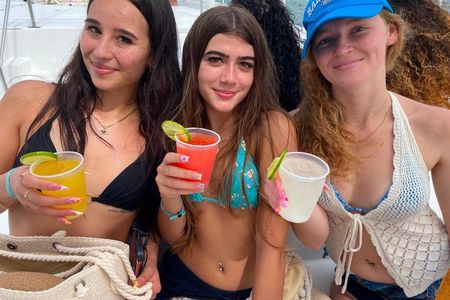 Exclusive VIP party boat in punta cana the best of the Caribbean