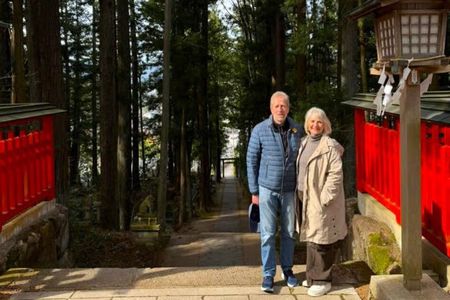 Takayama Early Morning Guided Walking Tour and Market Visit