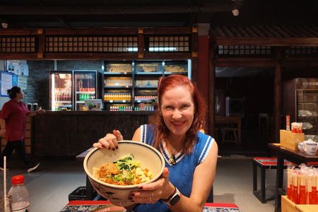 Xi'an: Private Old-Town Food Tour – Eat Like a Local