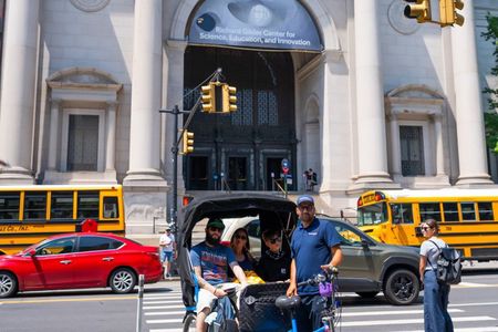 Central Park Pedicab Tour with Natural History Museum Access