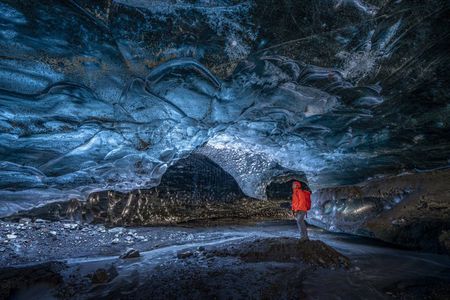 Crystal Ice Cave & Super Jeep Tour from Jökulsárlón