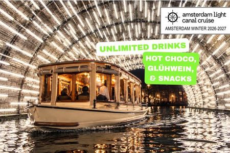 Amsterdam Light Festival: Heated Cruise with Hot Drinks & Bite