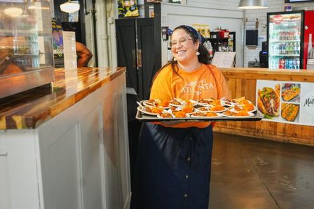 2 Hour Historic Market Food Tour and Hands-On Biscuit Class