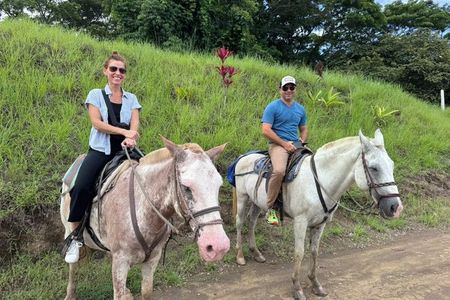 Horseback Riding Tour. Beach and Jungle