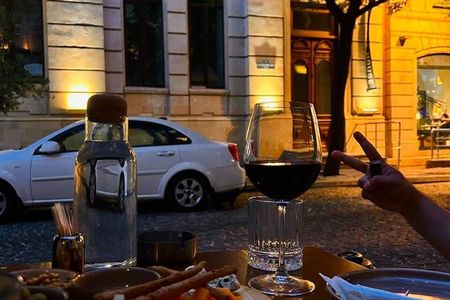 Baku Wine Tasting Tour: Local Wines & Museum