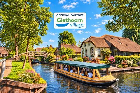 Amsterdam: Giethoorn Fairytale Village Tour & Local Canal Cruise