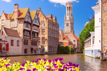Bruges and Ghent Private Full-Day Tour from Brussels