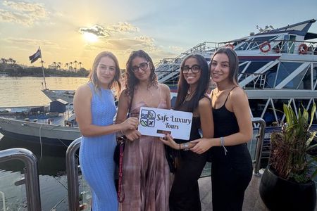Cairo Nile River Dinner Cruise with Belly Dance Tanoura & Pickup