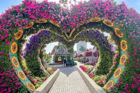 Dubai Top Attractions Private Tour with Tickets and Transfers
