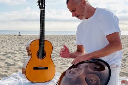 Interactive Meditative Music Experience with Handpan & Guitar