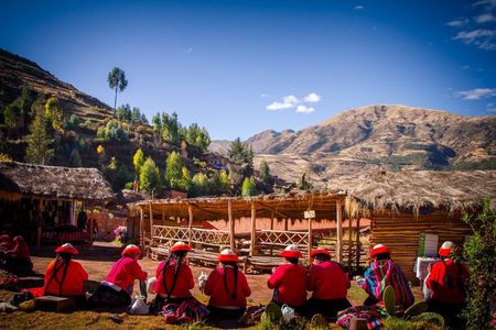 Sacred Valley, Ccaccaccollo & Maras Salt Mines Tour