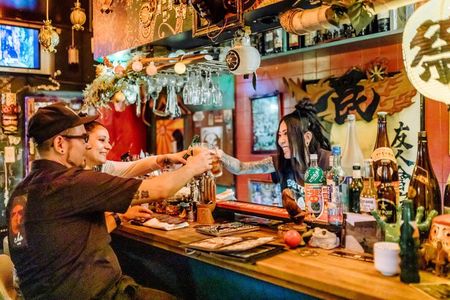 Osaka Private Night Tour with a Local: Bars, Drinks & Culture