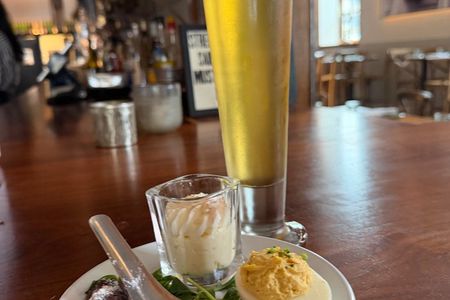 Newport Neighborhood Food Tour