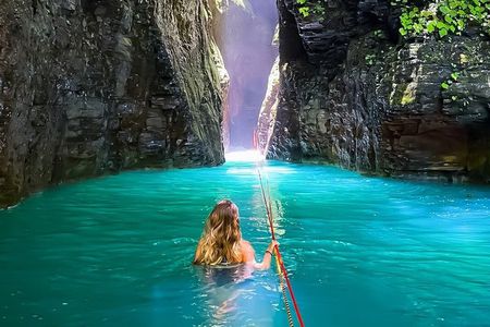 Private excursion to La Leona waterfall from Papagayo peninsula