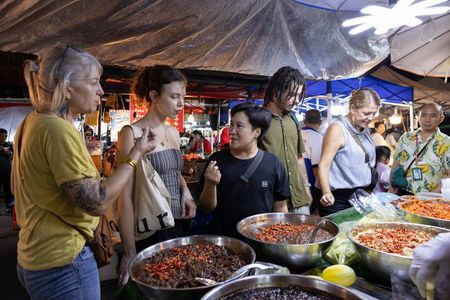 Chiang Mai Beyond the Walls Evening Food Tour