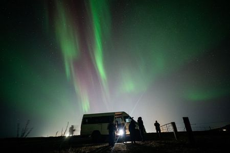 Northern Lights 4x4 Super Vehicle Hot Cocoa and Photos