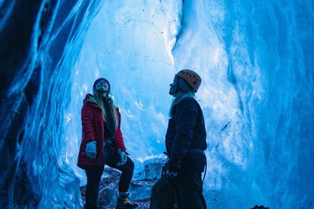 Skaftafell Glacier Hike & Natural Ice Cave Tour