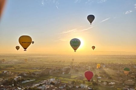 Hot Air Balloon Ride Over Luxor with West Bank Temples & Tombs