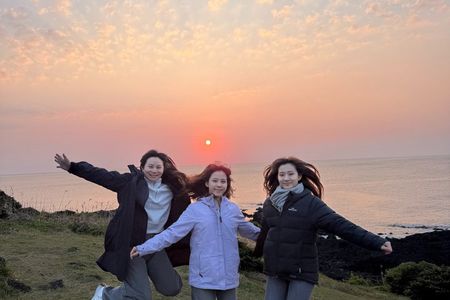 Jeju Island Sunset Tour along the Olle Trail