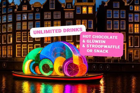 Amsterdam: Winter Light Cruise + Stroopwafel & Hot Choco